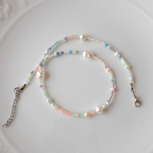 Mixed Color Beaded Necklace, Pearl Beaded and Seed Bead Choker, White Bead Jewelry, Summer Pendant, Gift idea Girlfriend wife Sister Mother