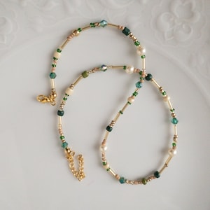 Mixed Bead and Pearl Adjustable Necklace, Dainty Green Yellow Cream and Gold Color Beads Layering Choker, Minimalist Jewelry, Gift for woman