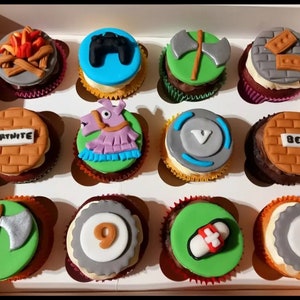 Handmade edible gaming cupcake toppers