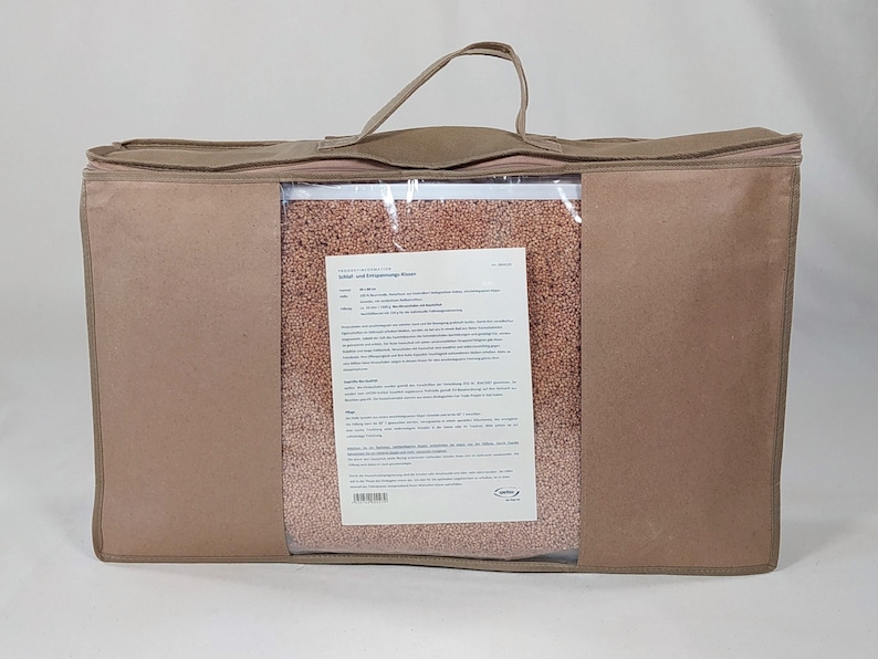 Pillows and travel pillows made from organic millet husks with rubber in three sizes image 3