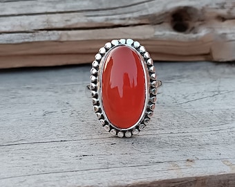 Handmade Oval Carnelian Ring: 925 Sterling Silver