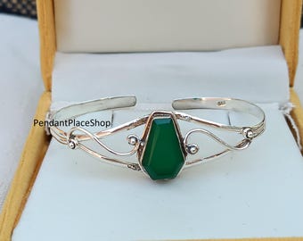 Handmade Emerald Bangle: 925 Sterling Silver Gemstone Bracelet