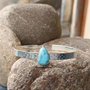 Larimar Armreif, 925 Sterling Silber Armreif, Larimar Schmuck, Edelstein Armreif, handgemachter Armreif, Frauen Armreif, Geschenk für Weihnachten