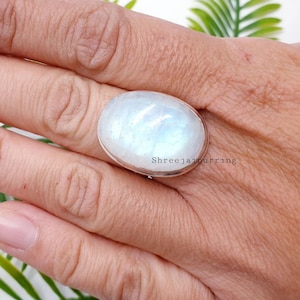 Handmade White Moonstone Ring: 925 Sterling Silver Band