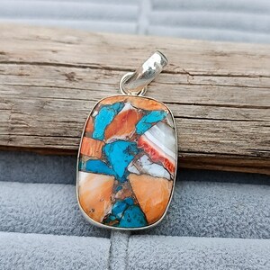 Handmade Oyster Turquoise Pendant: 925 Sterling Silver Jewelry