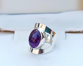 Amethyst Ring: 925 Sterling Silver Wedding Band, Purple Gemstone