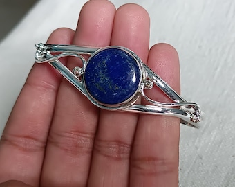 Handgemachter Armreif aus Lapis Lazuli: 925er Sterlingsilber