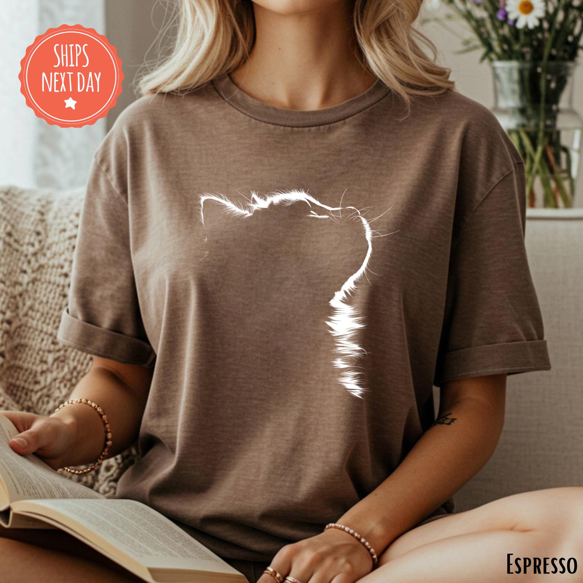 Cat Shirt - Cat Silhouette Tshirt - Cat Mom Tee - Gift For Cat Owner - Cat Lover Shirt - Cat Dad - Minimalist Cat Shirt - Cat Parents Gift