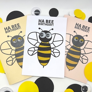 Carte de joyeux anniversaire abeille avec yeux brillants dans le noir, expédition et livraison gratuites au Royaume-Uni