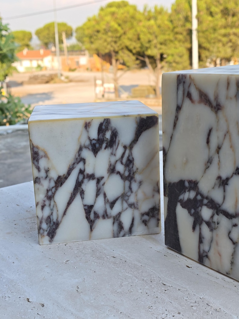 Set of 2 Calacatta Viola Marble Pedestals, Marble Display Risers, Decorative Plinths, 5.9x5.9 in, 7.9 & 5.9 in Tall image 5