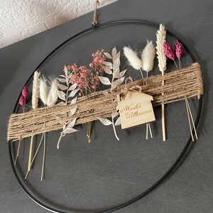 Spring wreath, door decoration, door wreath, dried flowers, "Welcome"