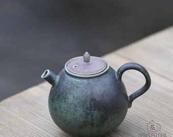 300 ml Teekanne für Gong Fu Cha – Kunsthandwerkliche Teekanne aus Jingdezhen – blau-türkisfarbene Glasur, kleine Teekanne für Tee für eine Person, Kugelfilter