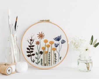 Embroidery Kit for Beginners | Vintage Flowers and Grasses | Modern Embroidery with Pattern | Needle Work Pack | DIY craft kit | For Adults