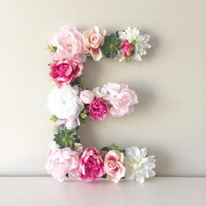 Letra floral grande de 15" 19" 24" Decoração de berçário para meninas Decoração de chá de bebê Presente de chá de bebê Monograma inicial de bebê