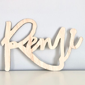 Letrero de madera con nombre, letrero con nombre de bebé, letrero para baby shower, letrero para primer cumpleaños, letrero sobre la cuna, letrero con nombre sobre la cuna, letrero de madera con nombre para puerta, accesorios decorativos para nombres
