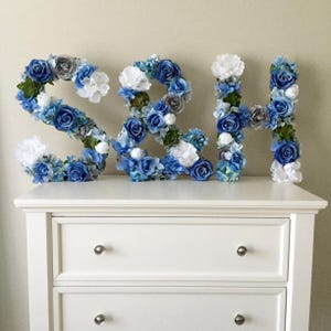 Monograma floral personalizado Monograma de boda Decoración de mesa para novios Monograma de flores Letras de flores Letras florales Decoración de despedida de soltera