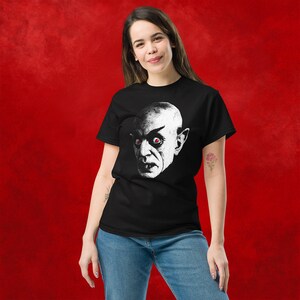 Vintage Nosferatu T-Shirt, Classic Horror Movie Tee image 3