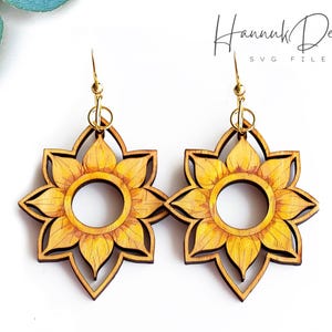 Boucle d'oreille en bois Mandala tournesol fichier découpé au laser SVG, modèle de boucles d'oreilles fleur SVG en téléchargement numérique, boucles d'oreilles Glowforge, boucles d'oreilles Cricut SVG