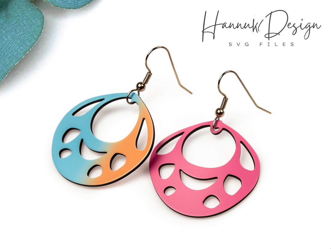 Circle Shape With Hole Pattern Leather Earring Svg Template for