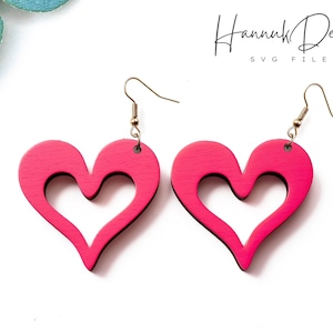 Orecchini a cerchio a cuore carino San Valentino orecchino in legno in formato Svg tagliato al laser e file di incisione per Download istantaneo digitale Glowforge
