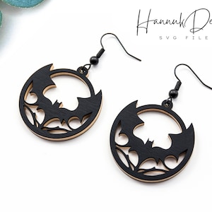 Halloween Bat in the Hoop Kolczyki z drewna Svg Laser Cut Plik do pobrania cyfrowego