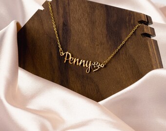 Dog Mom Name Necklace – Personalized Pet Name Jewelry, Custom Dog Lover Gift for Her