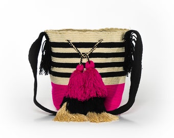 WOVEN BAG, WAYUU Mochila Bags, Cross Body Bag, Black White Pink Medium Minimalist Crossbody Crochet Shoulder Bag Unique Designer Bag