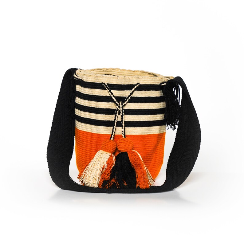 WOVEN BAG WAYUU Mochila Bags Cross Body Bag Black White Etsy