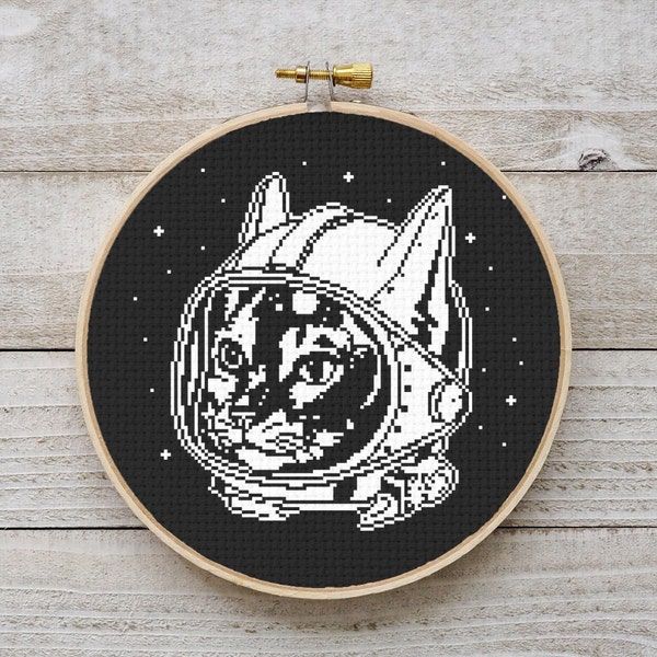 Astro Cat Cross Stitch Pattern, Space Cross Stitch, Easy Cross Stitch Chart, Instant Download PDF, Embroidery, Counted Cross Stitch, DIY