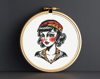 Zeemansmeisje tattoo kruissteekpatroon - eenvoudig borduren