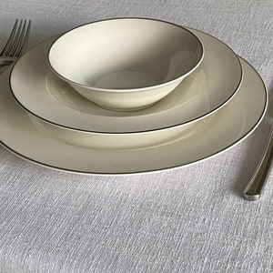 Oval Wrinkle Free Linen Tablecloth and Matching Napkins. Color&Custom Size Options Round,Rectangle,Square,White,Brown,Cream,Grey Blue,Pink image 3