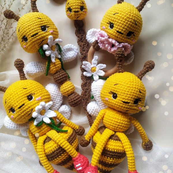 Pattern crochet Bee Amigurumi, Honey Bee baby rattle, PDF Tutorial in English, Crochet rattle Bee pattern, Crochet Baby box bee pattern