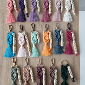Llaveros de macramé personalizados al por mayor / Regalos para bodas / Detalles hechos a mano / Adornos personalizados para bolsos / Envío gratuito a todo el mundo