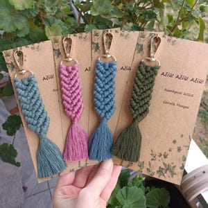 Boho Macrame Keychain, Baby Shower Gift , Birthday Party Gift , Baptism Favor, Gender Reveal Party Gift, Wedding Gift, Engagement Gift,
