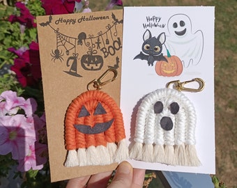 Macrame Halloween Keychain: Pumpkin or Ghost - Boho Bag Charm