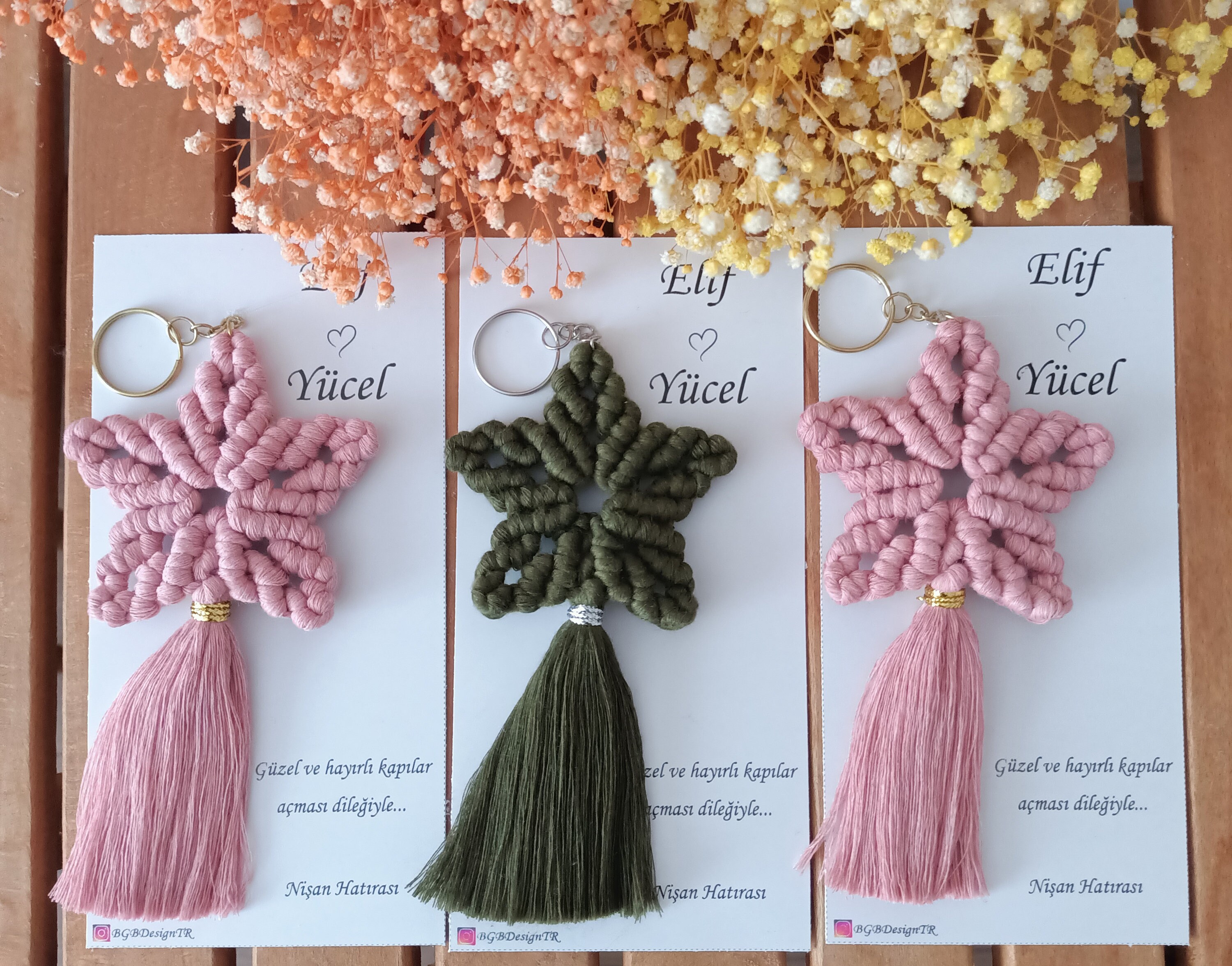 Honey Art and Nature 1-100 Pcs Wholesale Star Macrame Keychain,BULK Welcome Baby Favors,Baptism Babyshower Baby Gender Reveal Birthday Giveaway Guest Boho Gifts Pink / 30