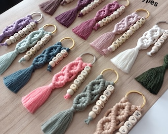 Personalized Macrame Keychain, Custom Name Keychain, Bridesmaid Gift, Boho Keychain, Handmade Macrame Gifts, Wedding Favors, Gift for Her