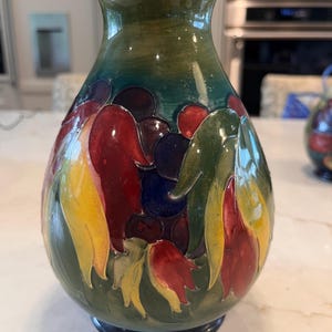 Moorcroft vase 7”tall