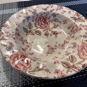 Johnson Bros Rose Chintz