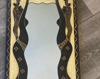 Miroir indonésien artisanal en bois noir et or avec des danseuses