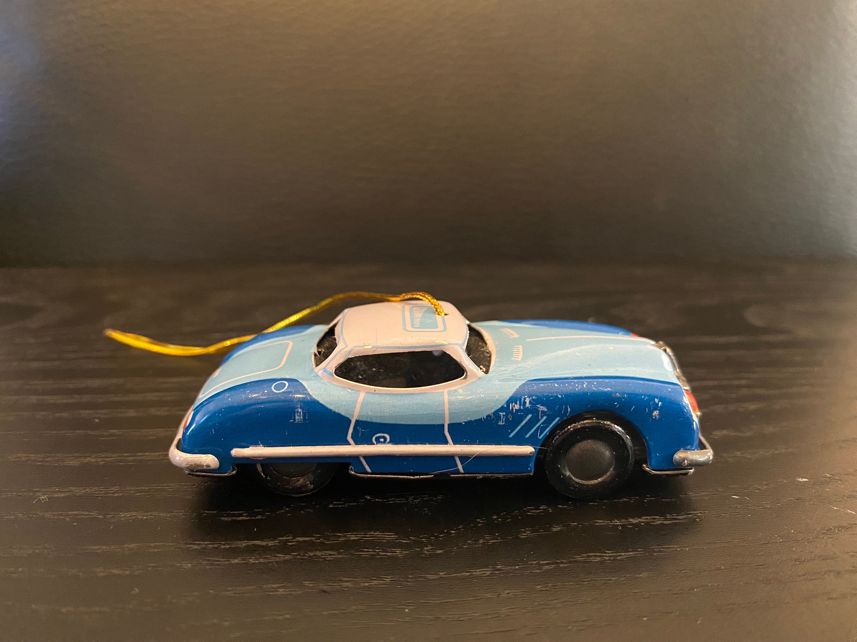 ビンテージのブリキ製おもちゃの車のオーナメント。ドイツ製。 - Etsy 日本