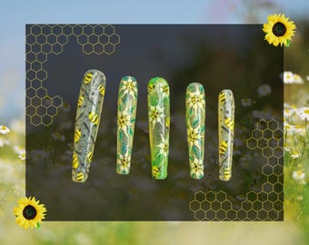 Bees and Flowers Press on Nails