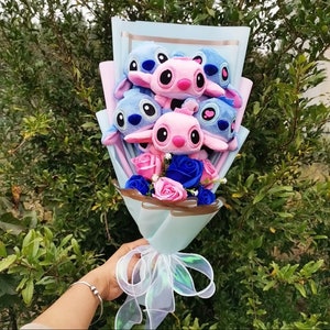 36 Roses & Stitch plush ❤️ – bouquetsbyrubyhtx