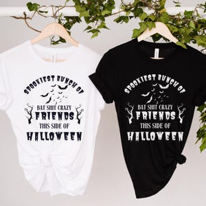 ガーリーなハロウィン シャツ、ハロウィン フレンズ シャツ、フレンズ グループ T シャツ、不気味なハロウィン グループ シャツ、女性用面白いハロウィン グループ シャツ。