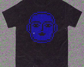 8-Bit Pixel Art T-Shirt – Retro Cybernetic Face Graphic Tee