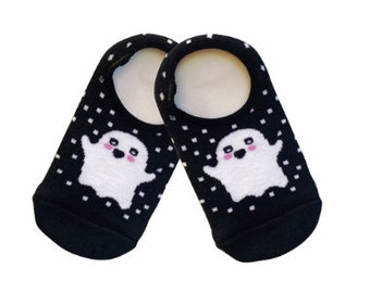 Fun Ghost Print Non Slip Socks,High Quality Grip Socks, Cute Design, Durable Socks, Matching Socks for the whole family.