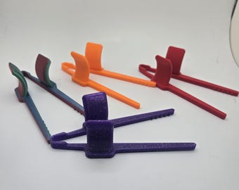 Finger Chopsticks for Snacking | No Mess Snack Tool for Gamers & Multitaskers | 3D Printed | Fun Colors