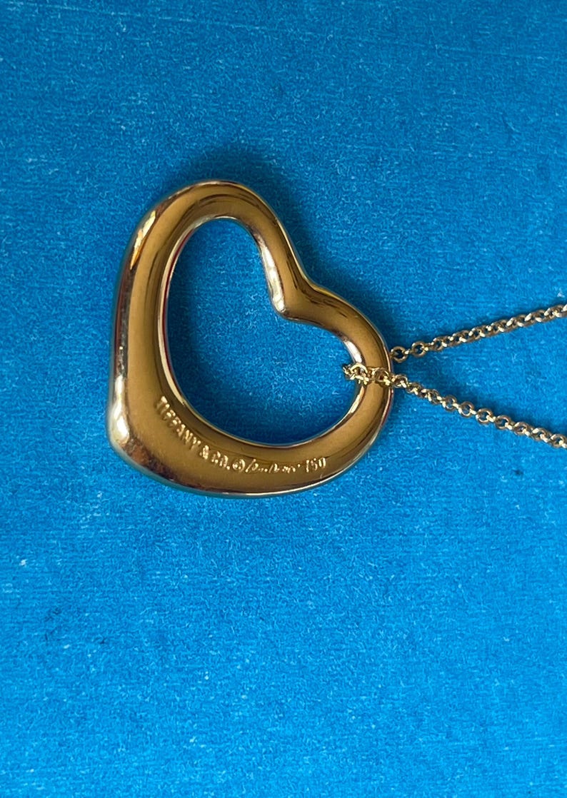 Tiffany 18kt gold floating heart and 18” Tiffany Chain! image 3