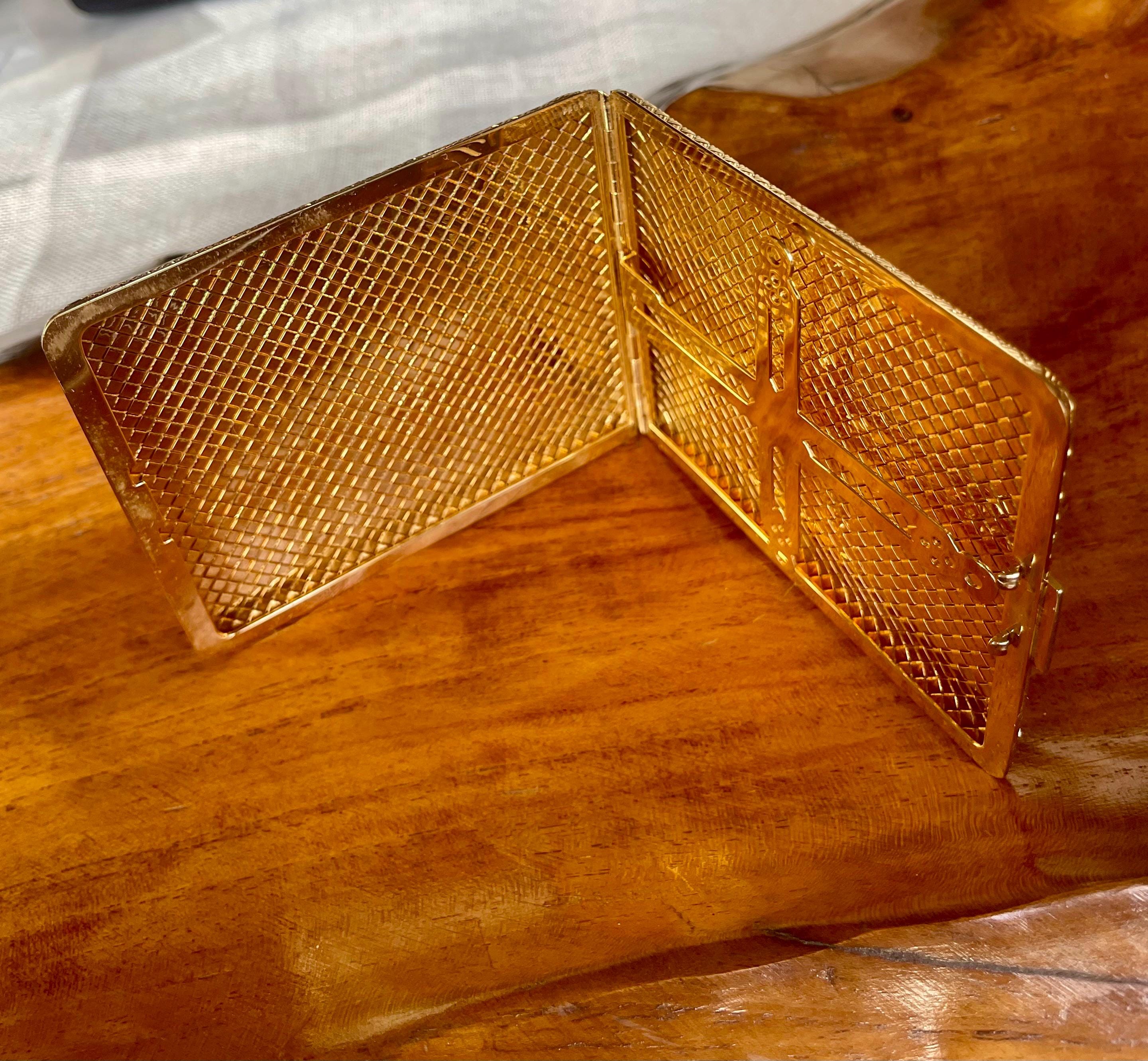 Cartier 18kt Cigarette Case … Vintage Amazing Quality.. Rare