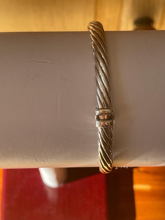 Solid .925 Sterling cuff bracelet with front  hin… - image 1